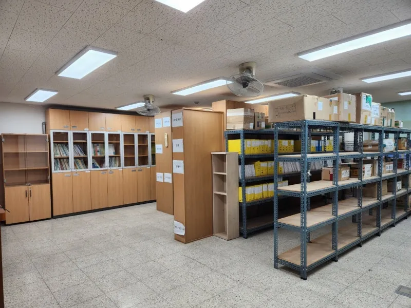 대구이삿짐센터 의 대진 고등학교 층간 이동 및 집기 재배치 현장 사진 14